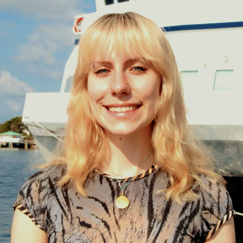 Aishlin Ingraham photo